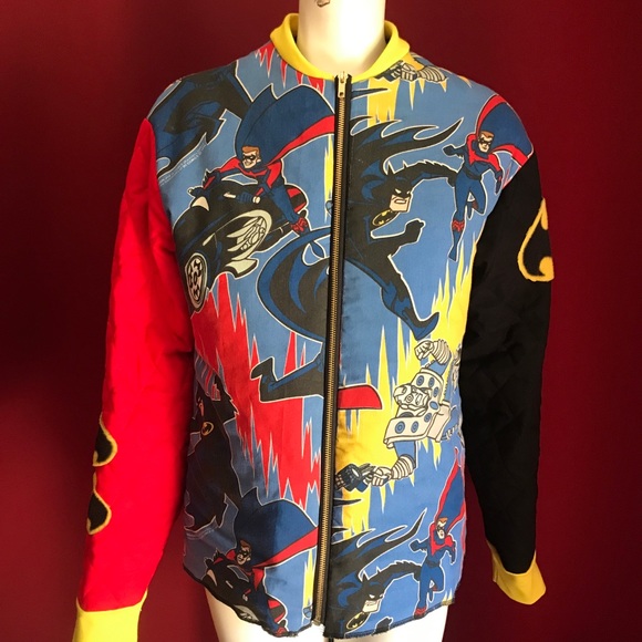 Custom bomber jacket made from a 1996 Batman sheet - Picture 5 of 8